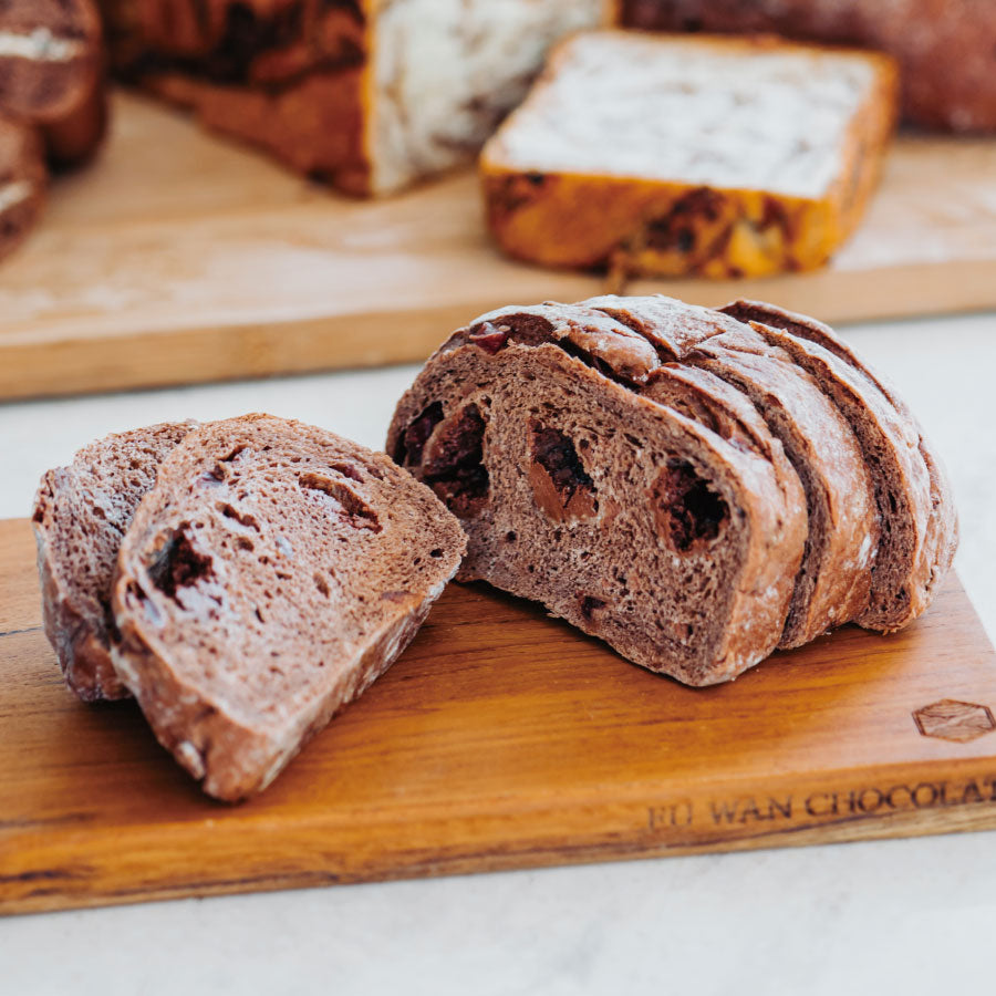 冠軍生巧克力蔓越莓歐式麵包